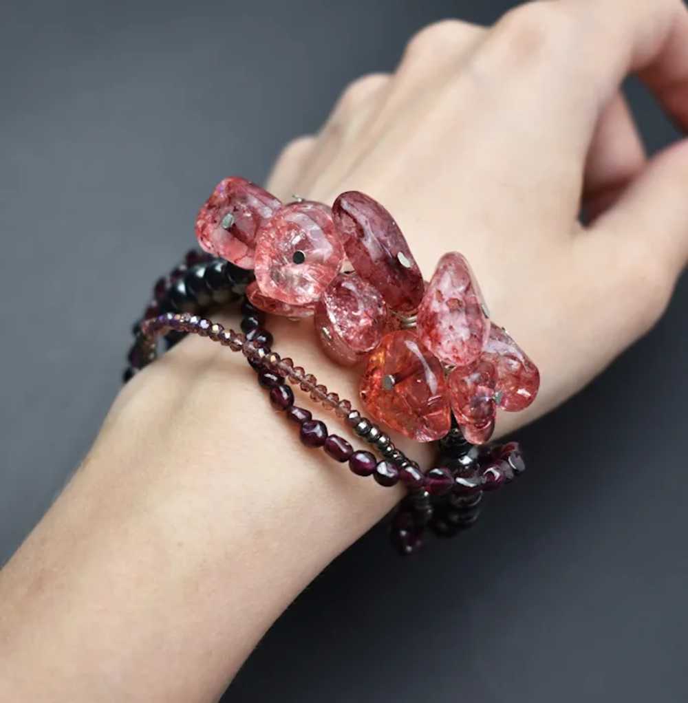 Garnet and strawberry quartz bracelet, unusual ha… - image 2