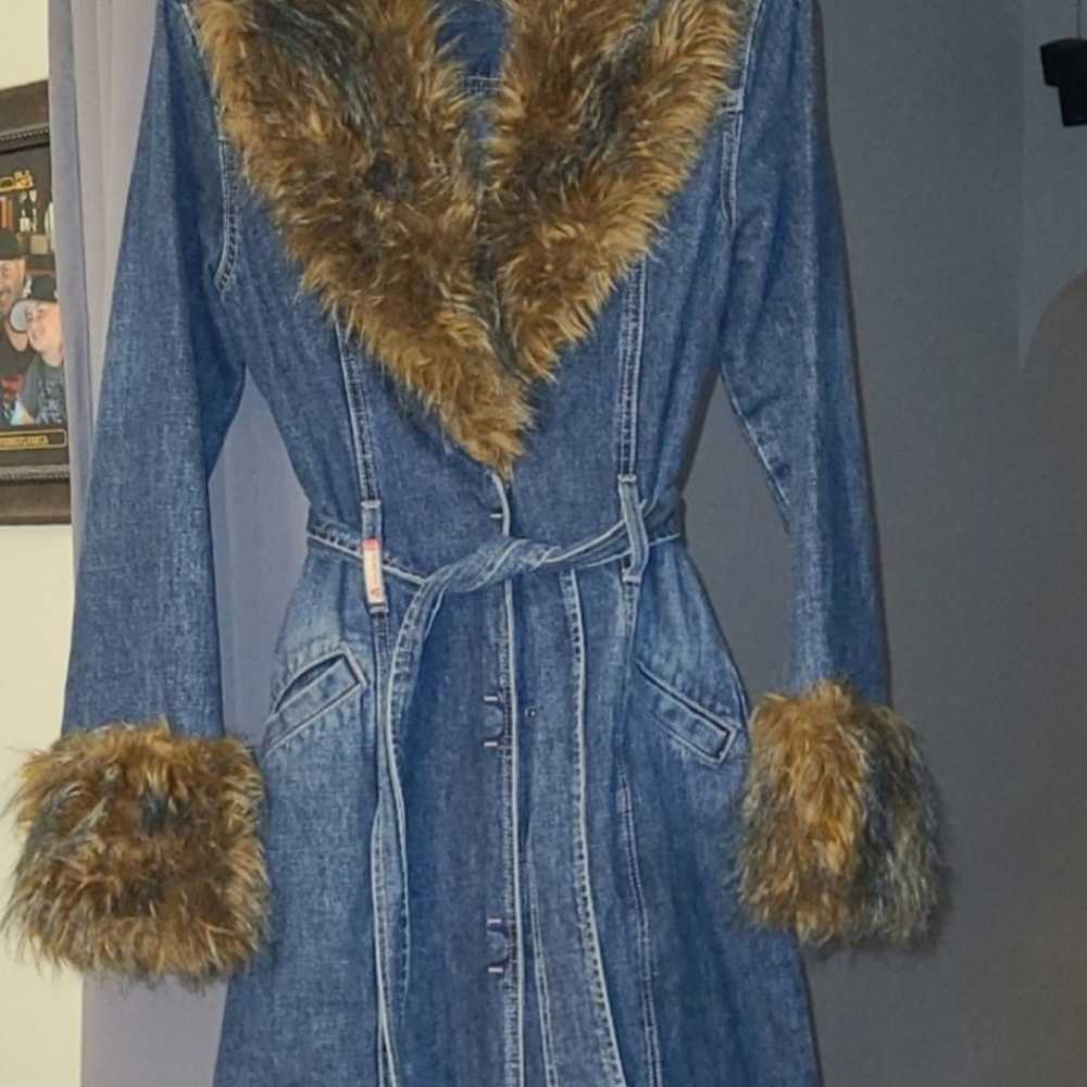 Vintage Guess Jean, Fur Collared Jacket! - image 2