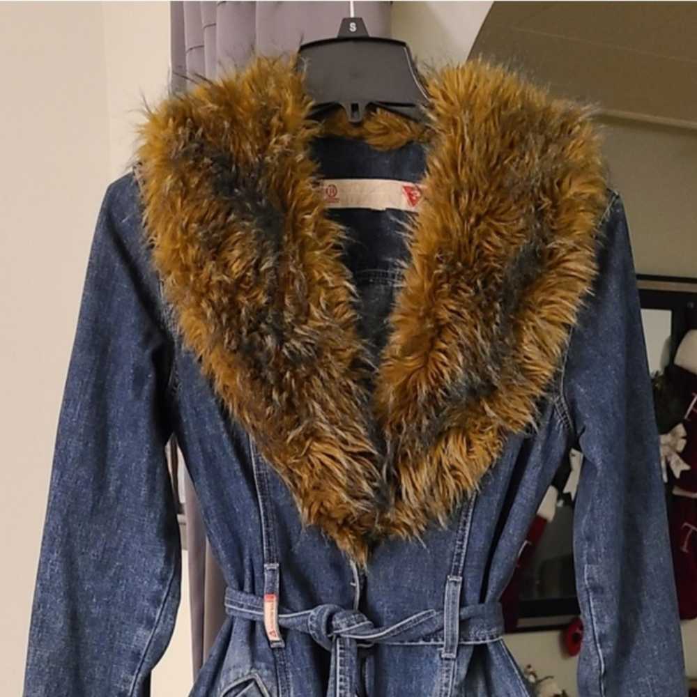 Vintage Guess Jean, Fur Collared Jacket! - image 3