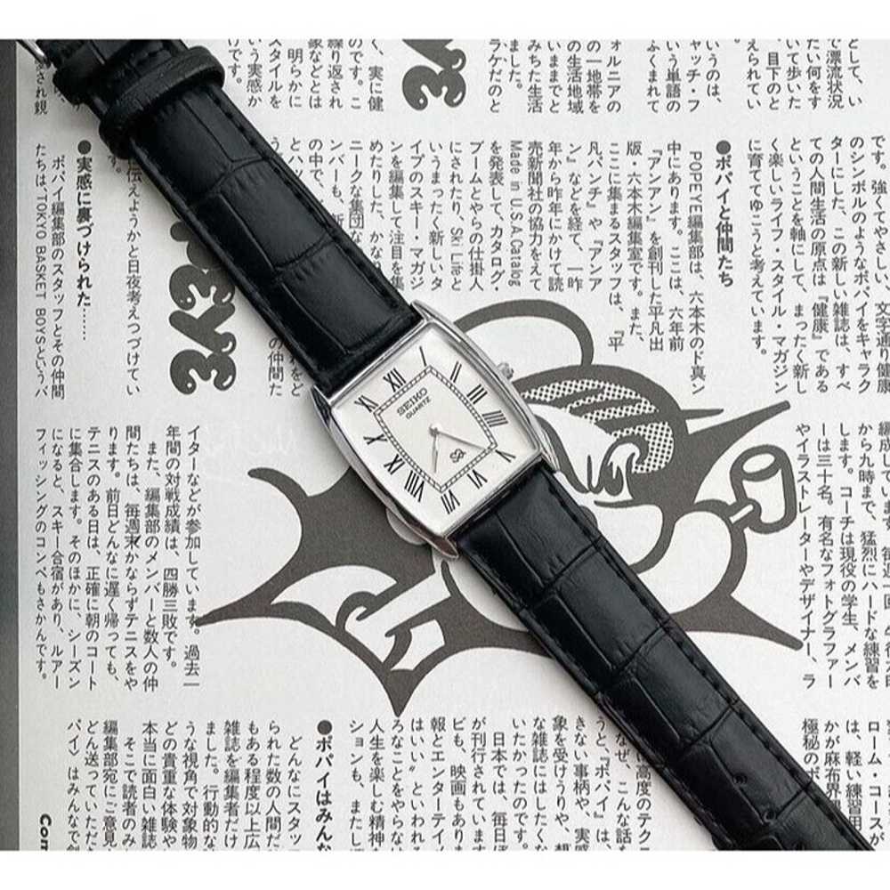 Vintage Style Seiko Quartz Mens Silver Watch & Wh… - image 2