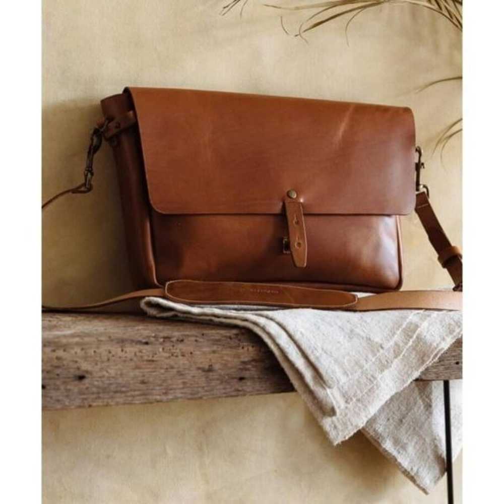 WHIPPING POST Vintage Brown Leather Messenger Bag - image 2