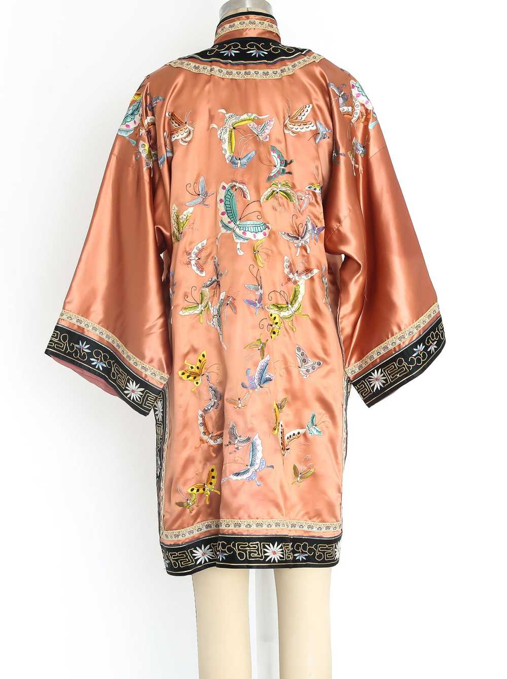 Hand Embroidered Chinese Silk Robe - image 3