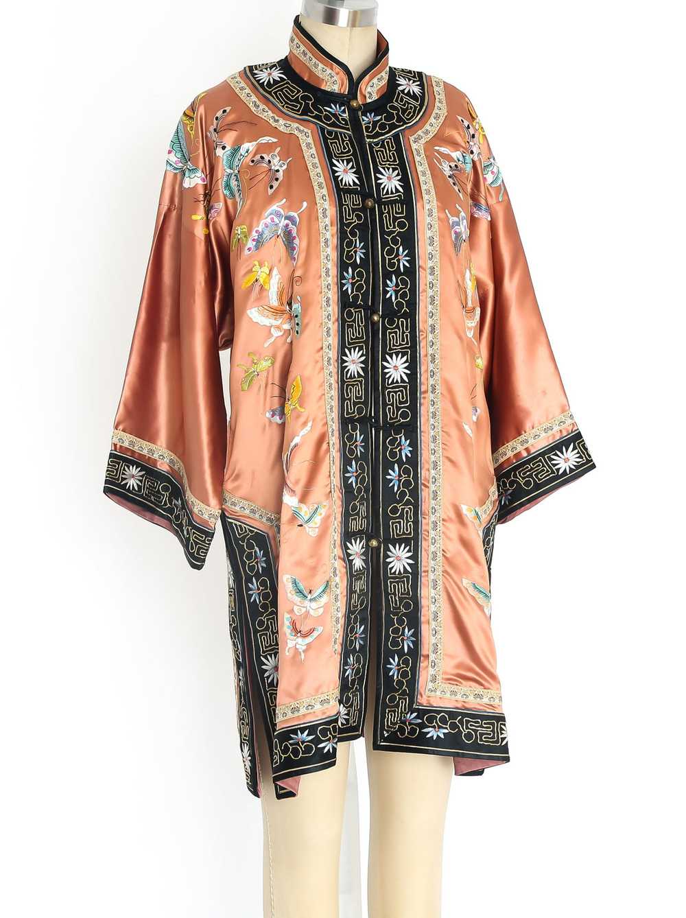 Hand Embroidered Chinese Silk Robe - image 4