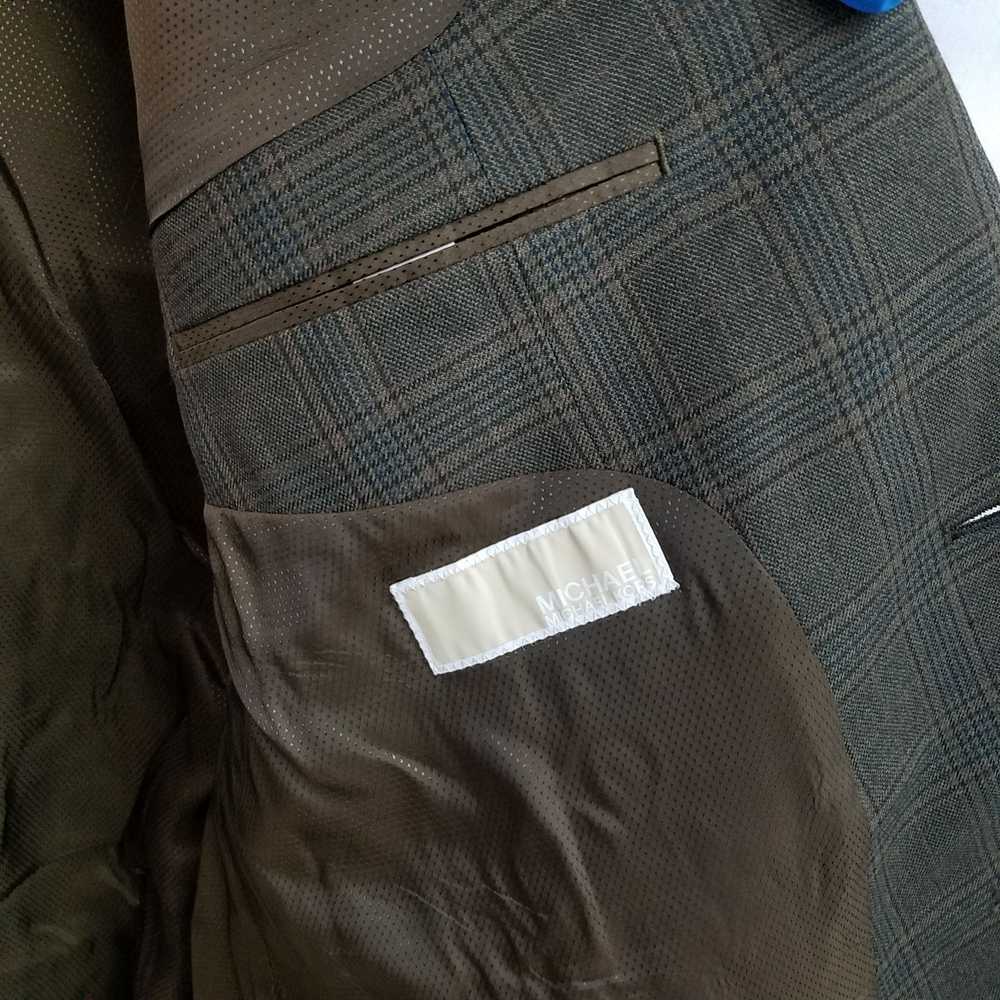 Michael Kors Men's Brown Plaid Suit Jacket Size 4… - image 4