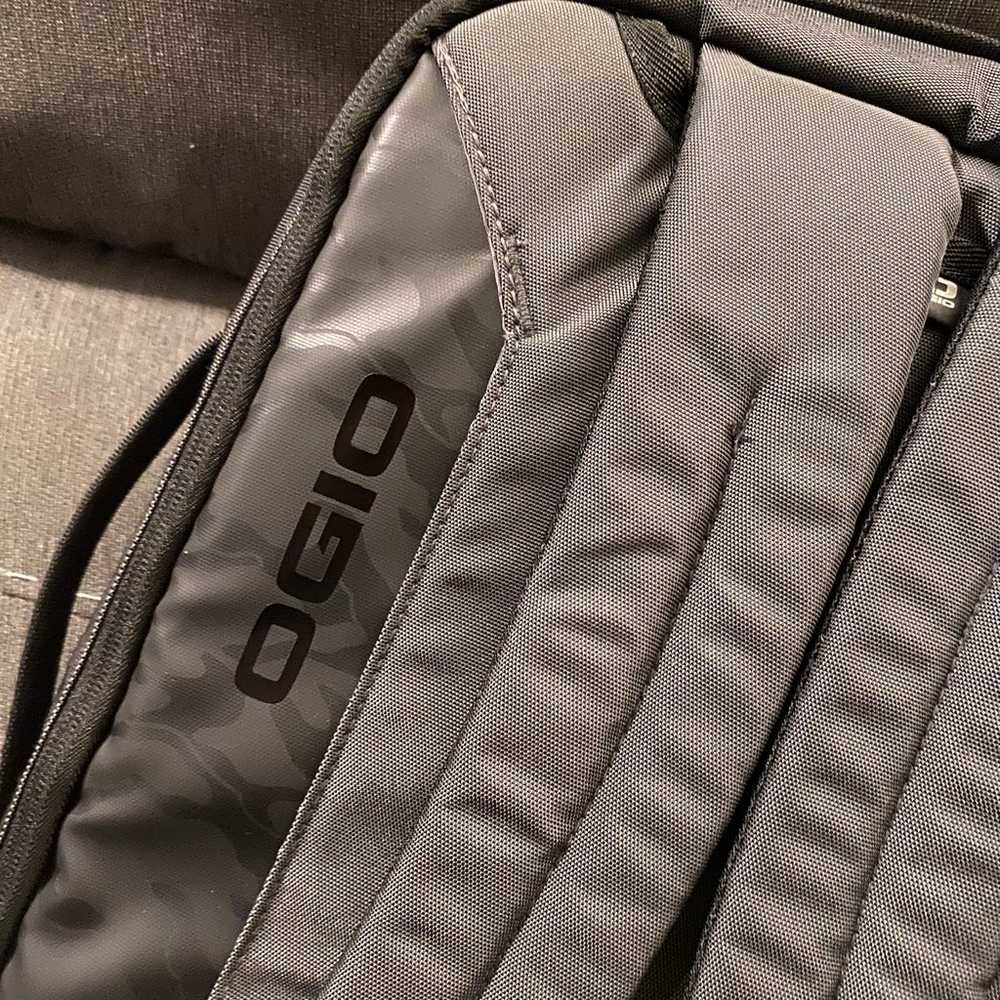 ogio backpack - image 3