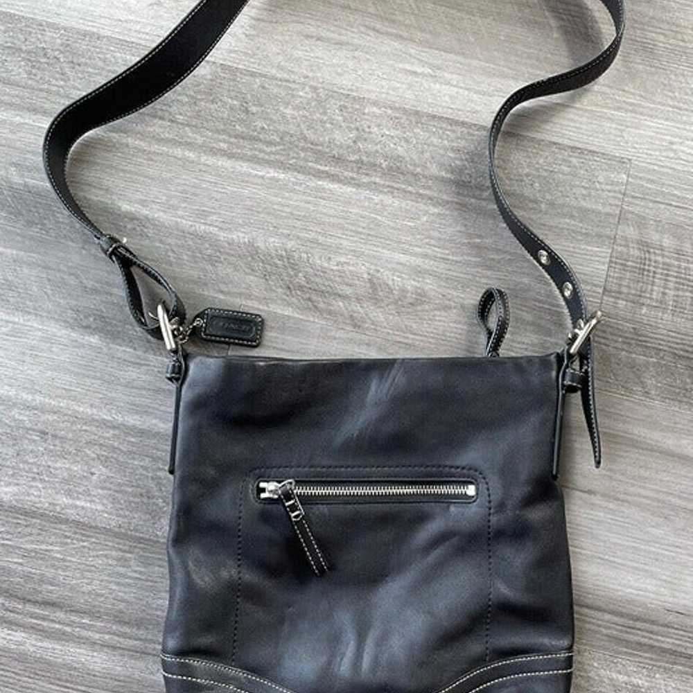 Y2K Coach Black Leather Shoulder Bag F0782-F10938… - image 2