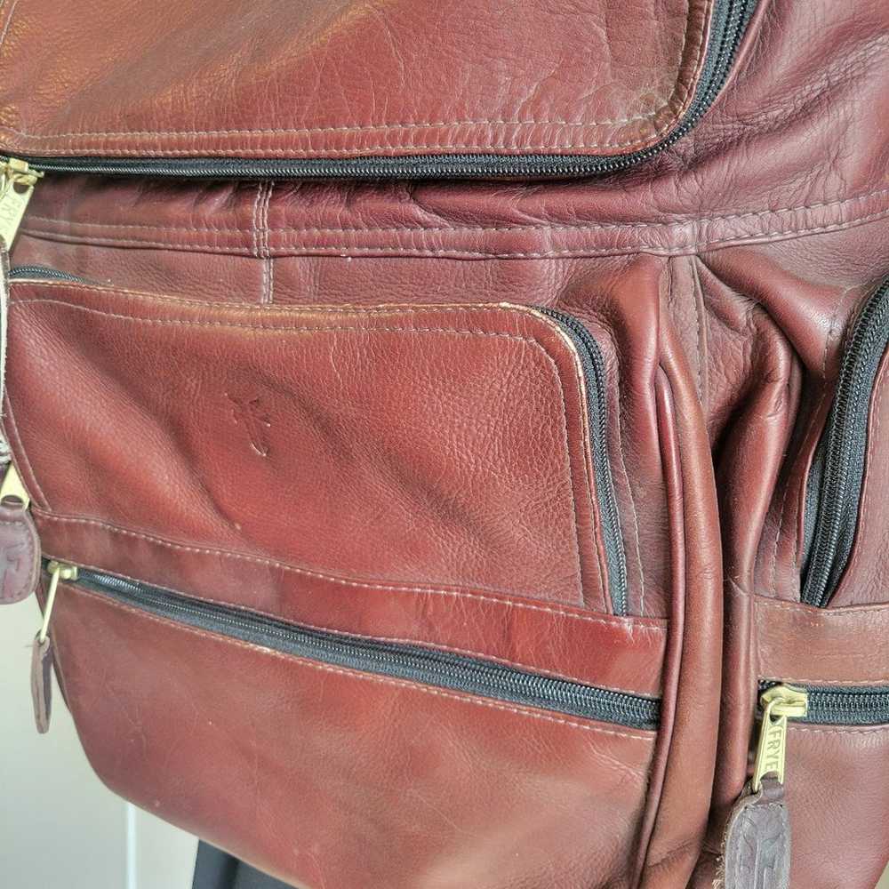 backpack - image 3