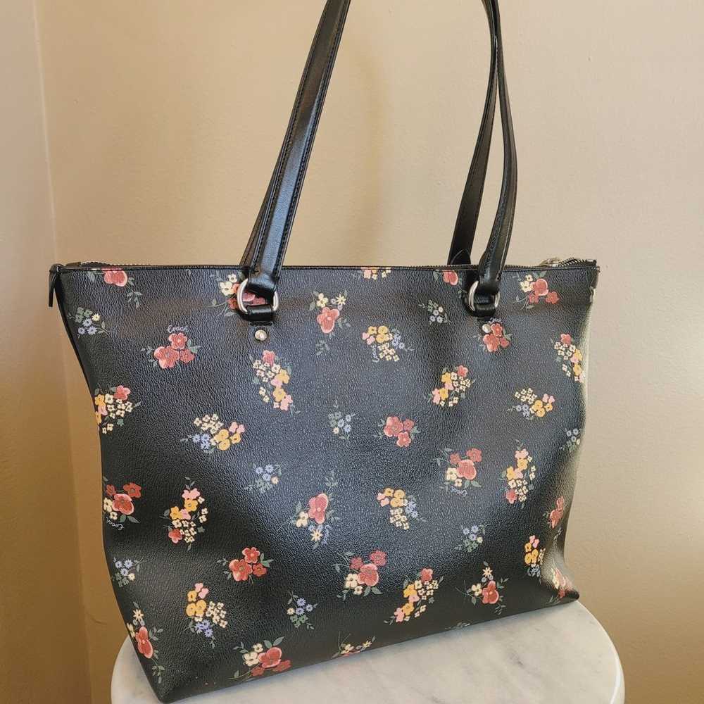 Coach Gallery Tote with WildFlower Print - image 3