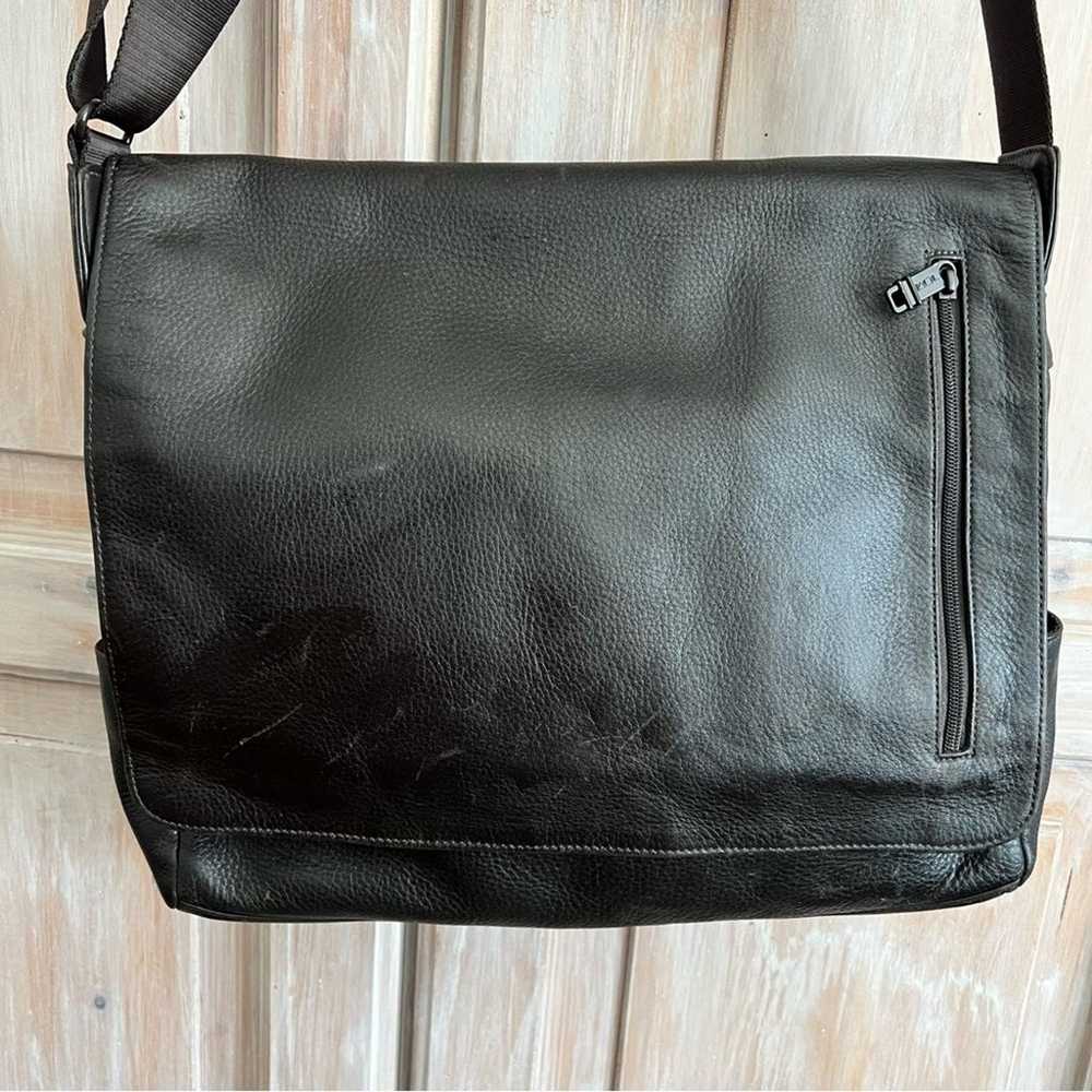 Tumi Leather Laptop Crossbody Handbag Purse Bag - image 4