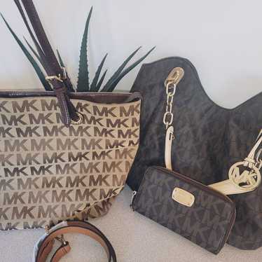 (2) Authentic Michael Kors Handbags