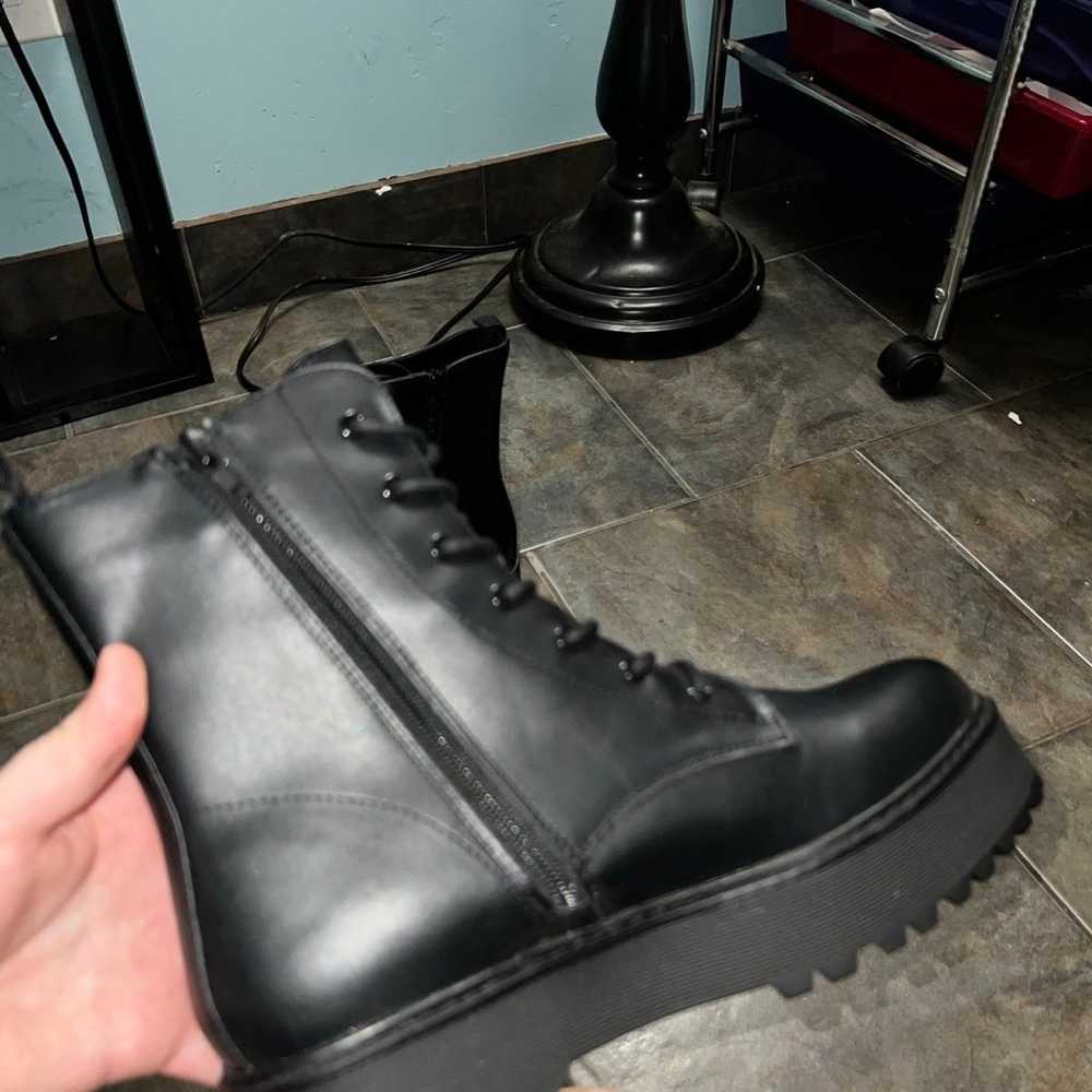 Black lace up combat boots - image 2