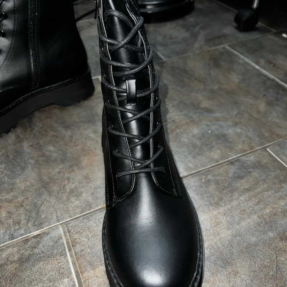 Black lace up combat boots - image 4