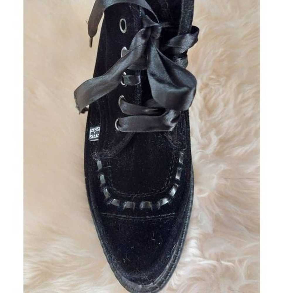 TUK Black Velvet Creeper Boots size 6 - image 3