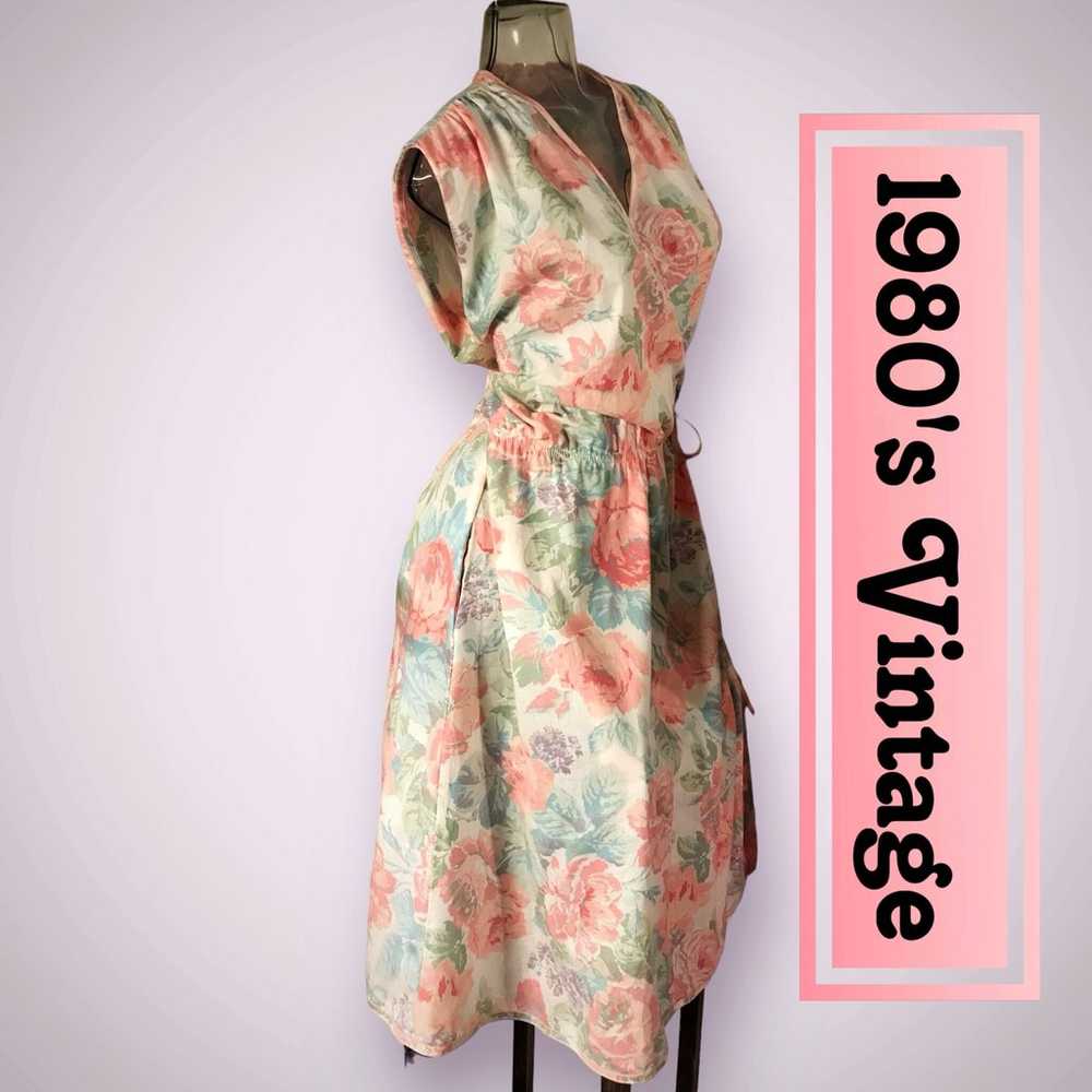 Plus size 1980’s Vintage pastel floral wrap dress - image 1