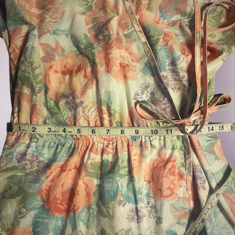 Plus size 1980’s Vintage pastel floral wrap dress - image 7