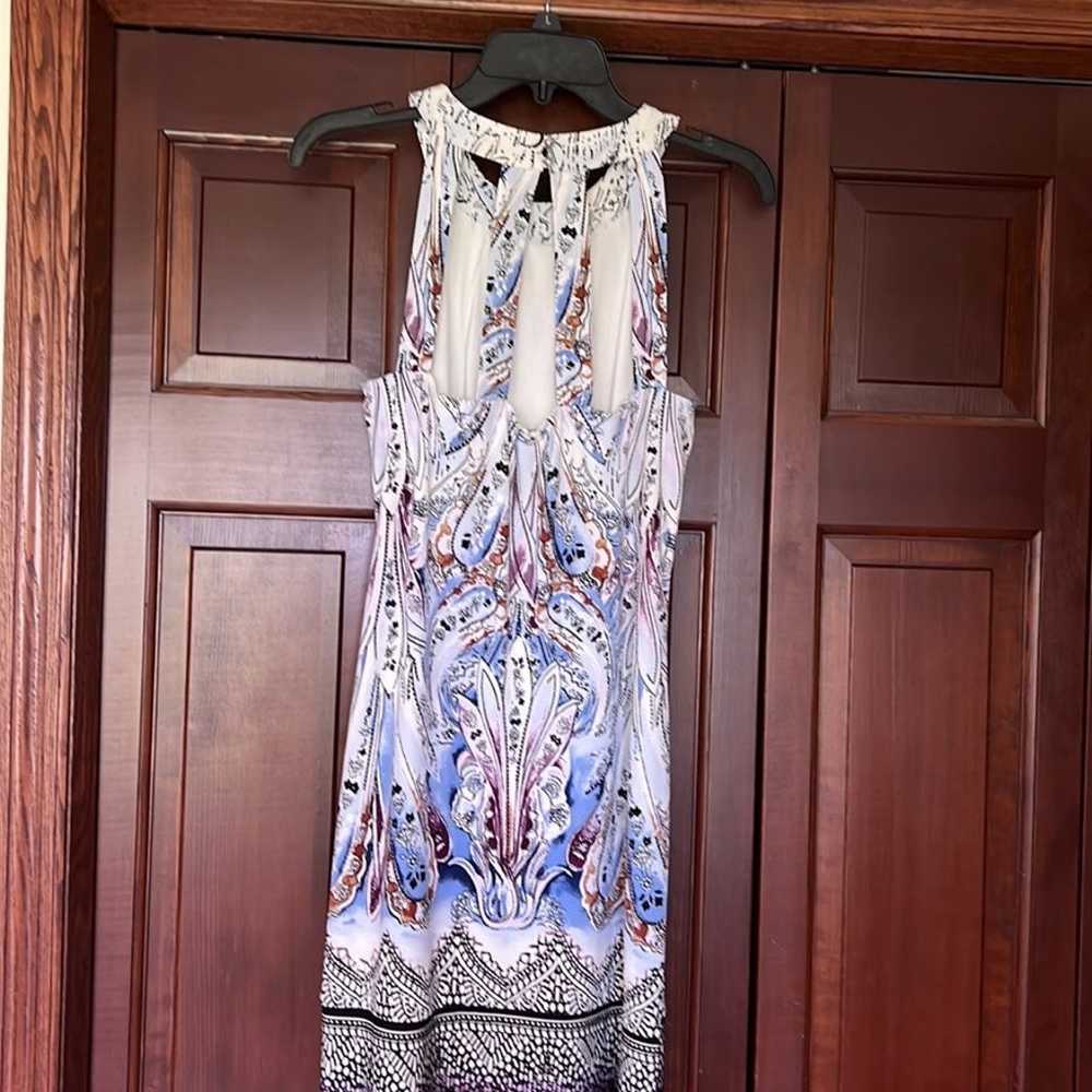 WHBM Fully lined sleeveless dress with cute strap… - image 3