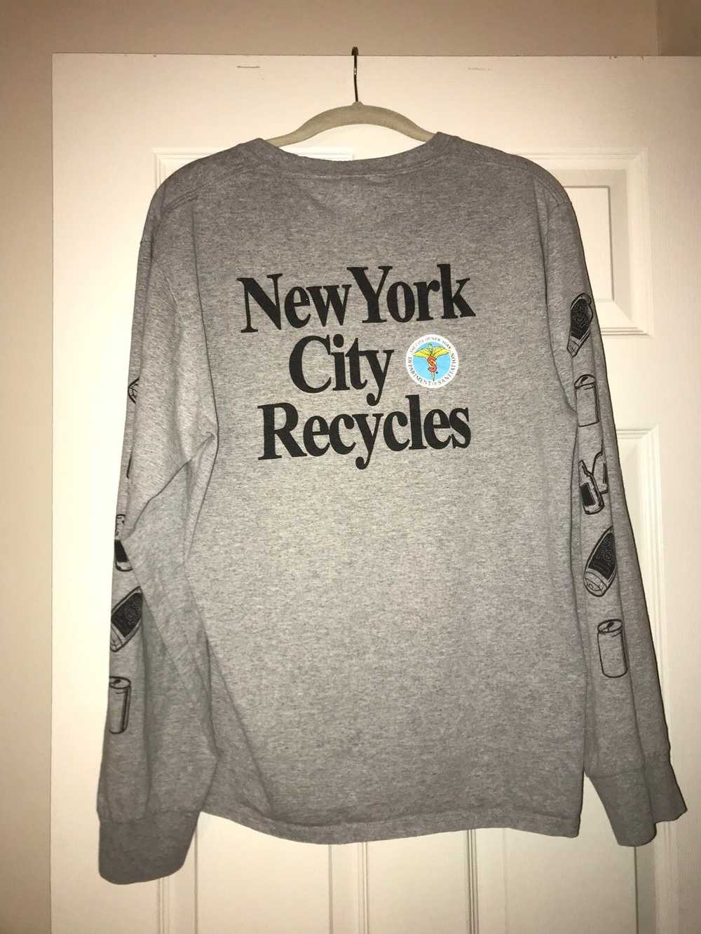 Only NY ONLY NY Recyclables Long Sleeve - image 2