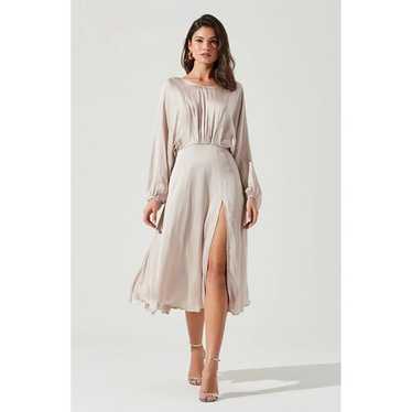 ASTR the label Marin Dolman Sleeve Midi Dress Cha… - image 1