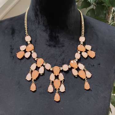 The Unbranded Brand Vintage Peach Faceted Bib Sta… - image 1