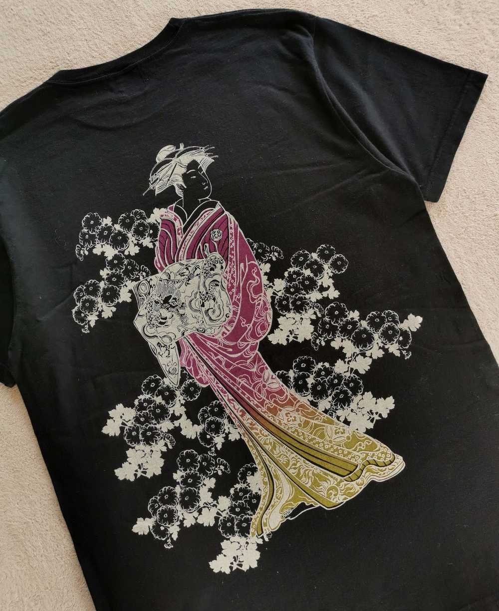 Art × Japanese Brand × Sukajan T Shirts Japan Gir… - image 4