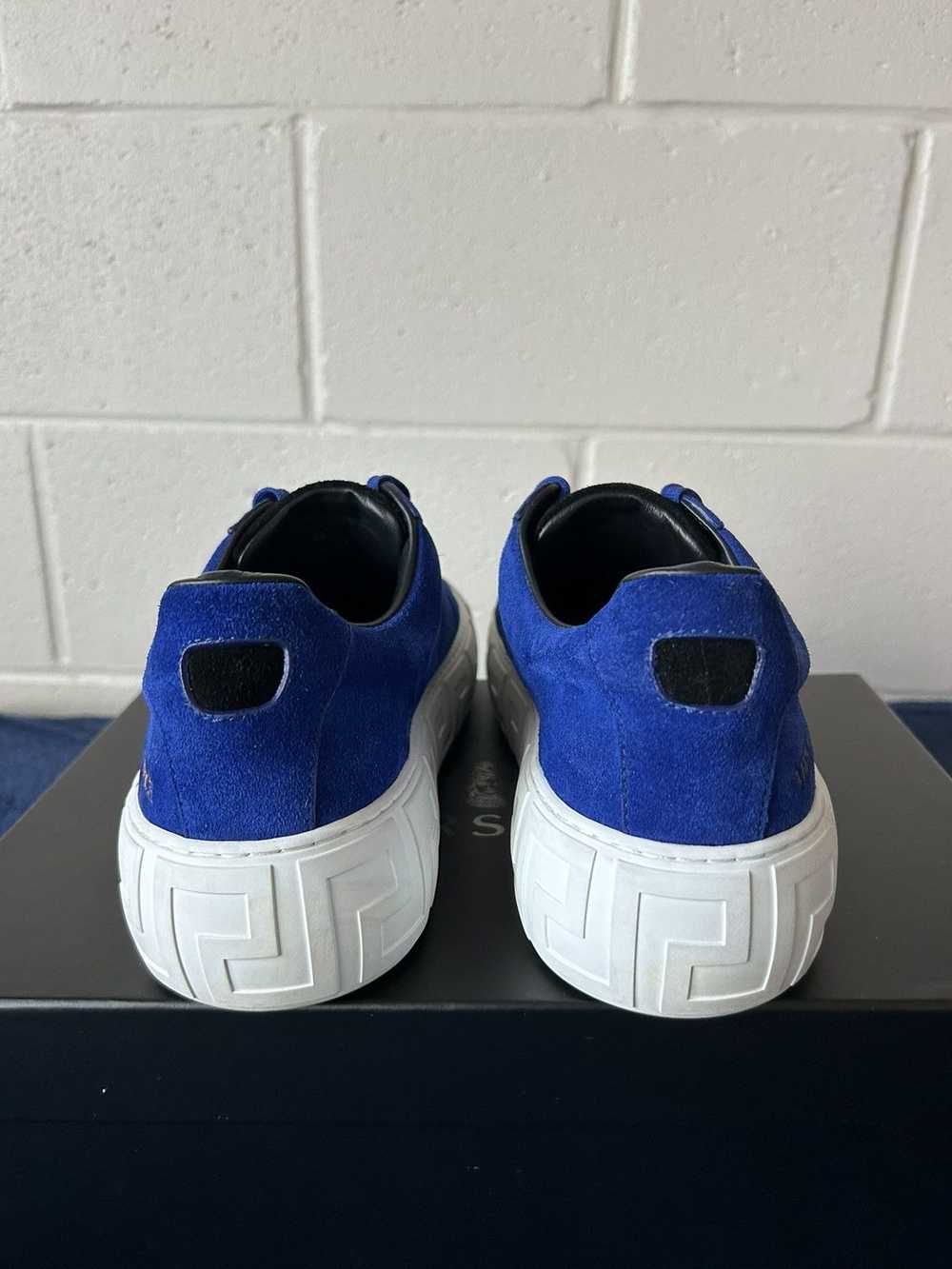 Versace VERY RARE Versace Greca Sneakers Lapis - image 7