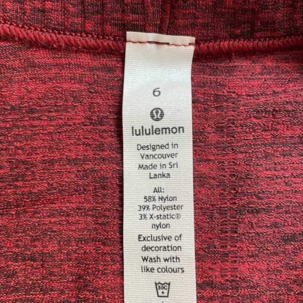 Lululemon T-shirt - image 4