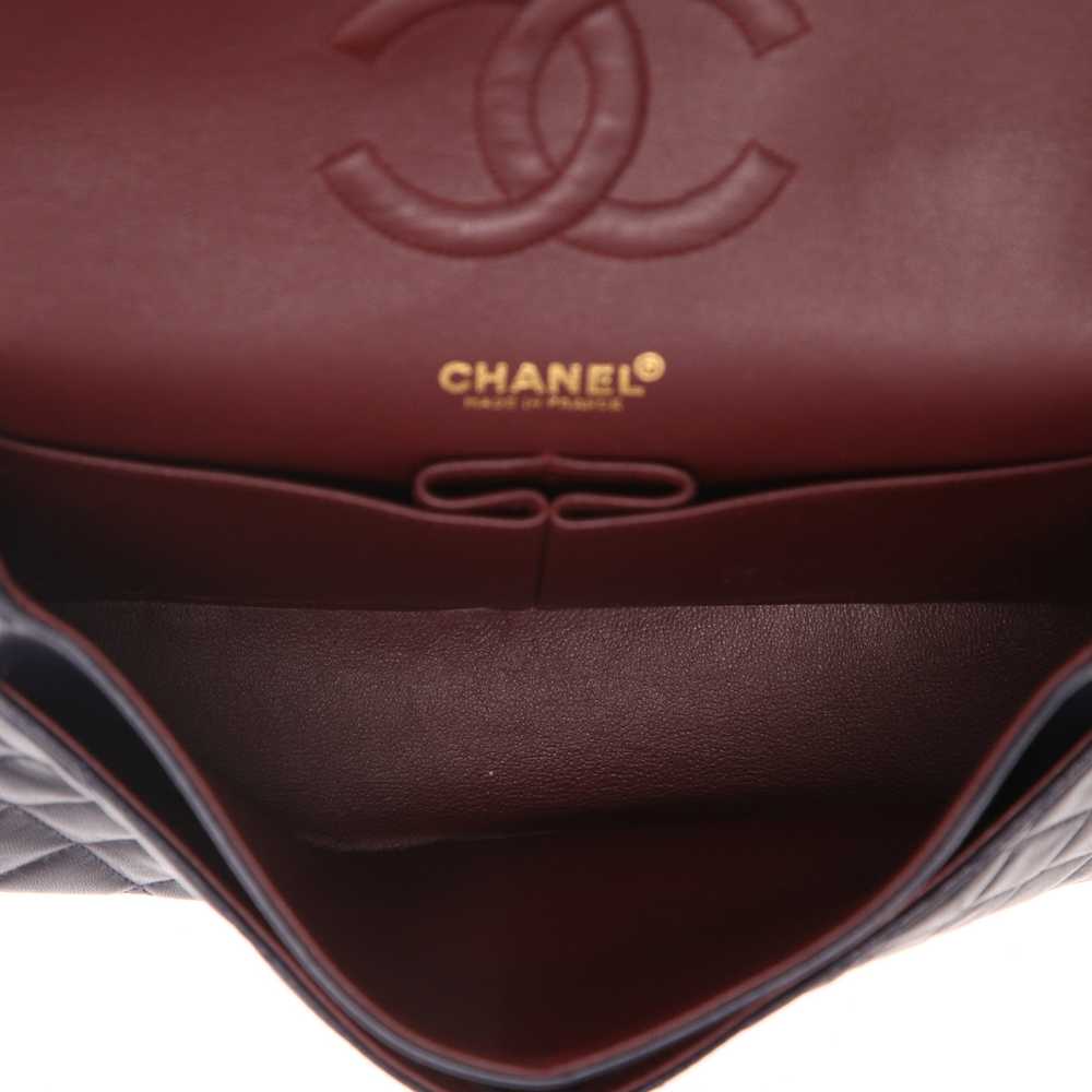 Chanel Timeless Classic handbag in navy blue quil… - image 4