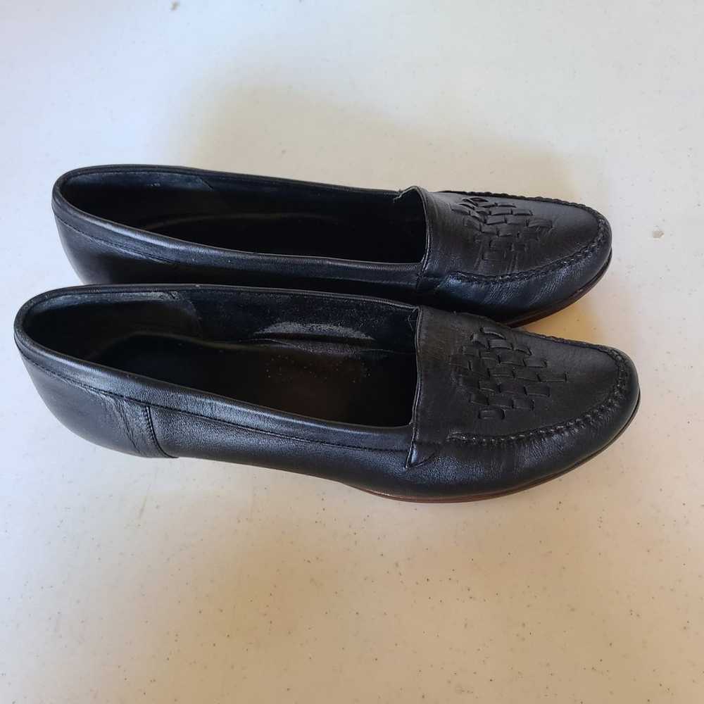Vintage Cobbie Cuddlers Black Leather Wedge Loafe… - image 3