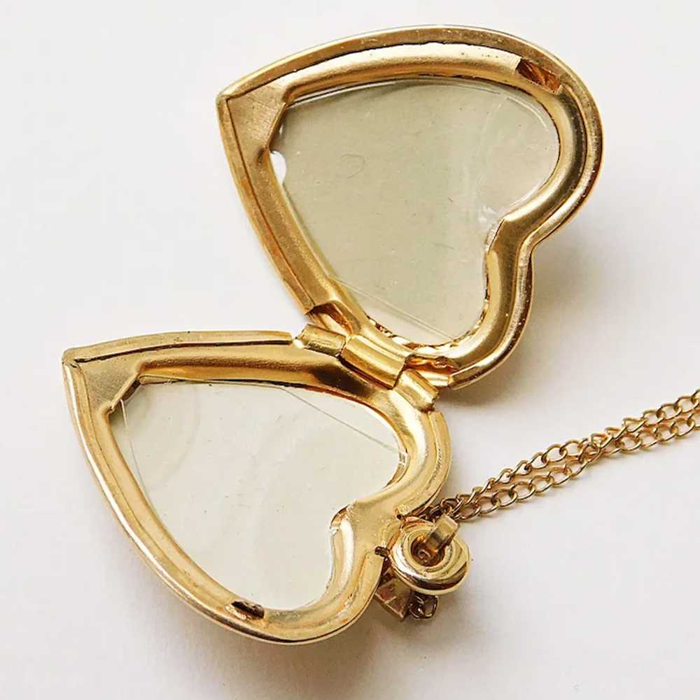 Gorgeous MOM Heart Gold Filled Vintage Locket Nec… - image 4