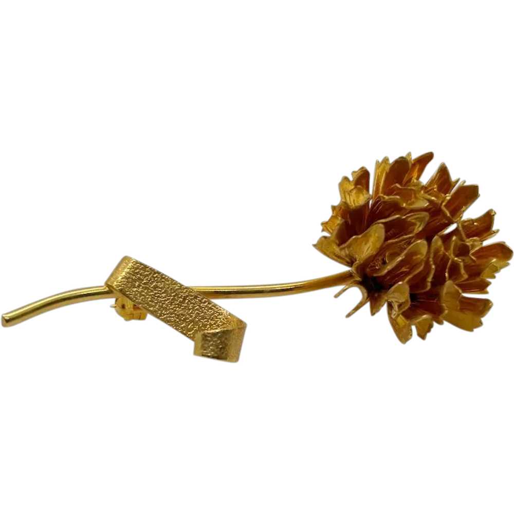 Striking Golden Vintage Flower Brooch - image 1