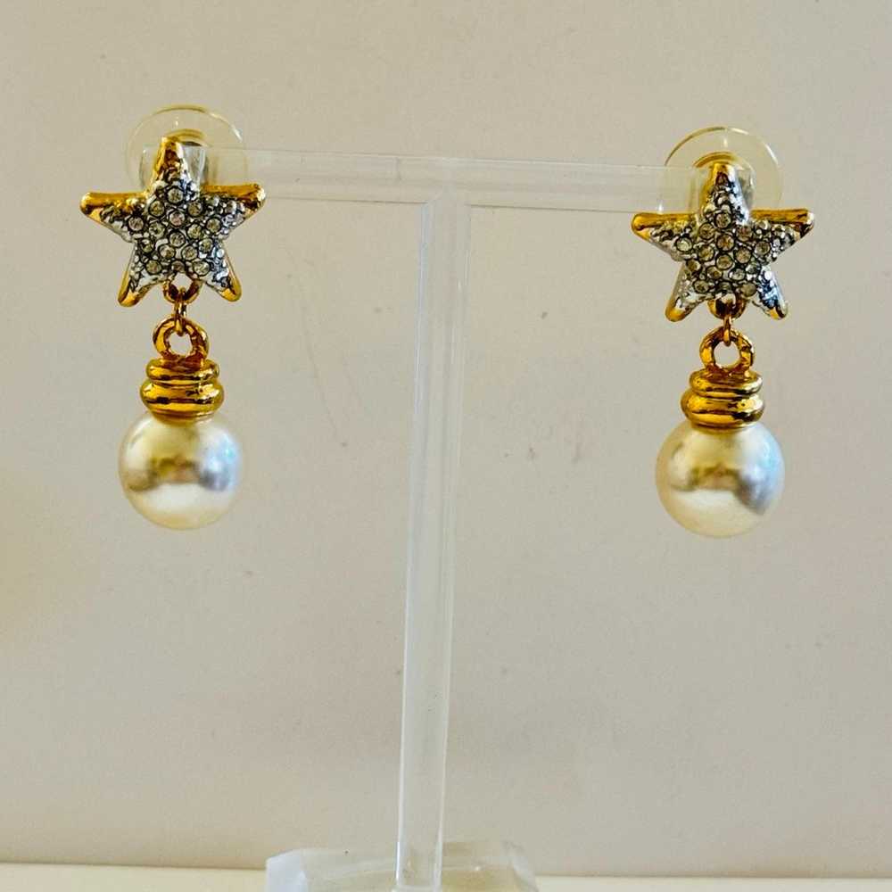 VTG Earrings Star Gold Tone Rhinestone Pearl Drop… - image 1