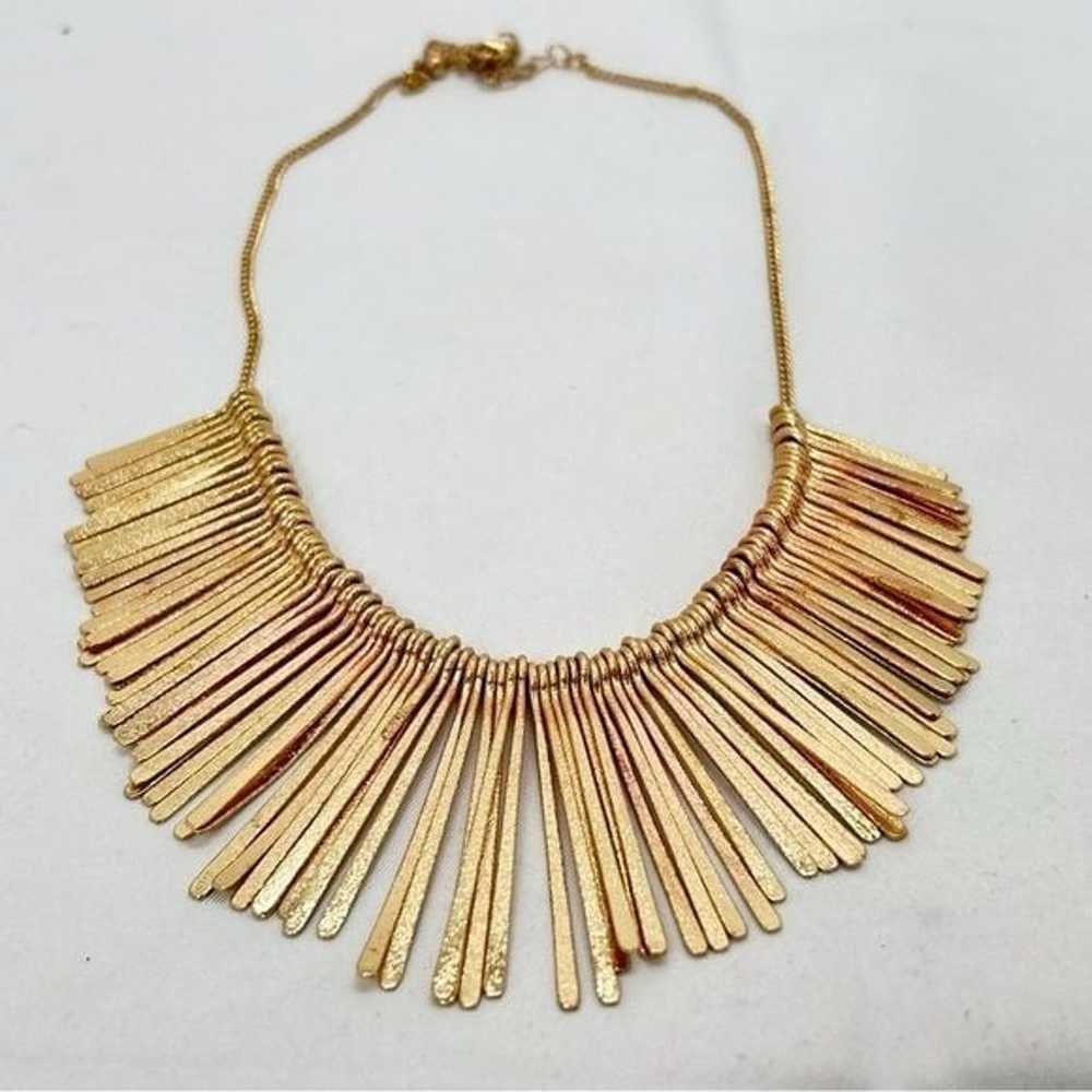 Vintage Textured Gold Metal Fringe Necklace - image 2