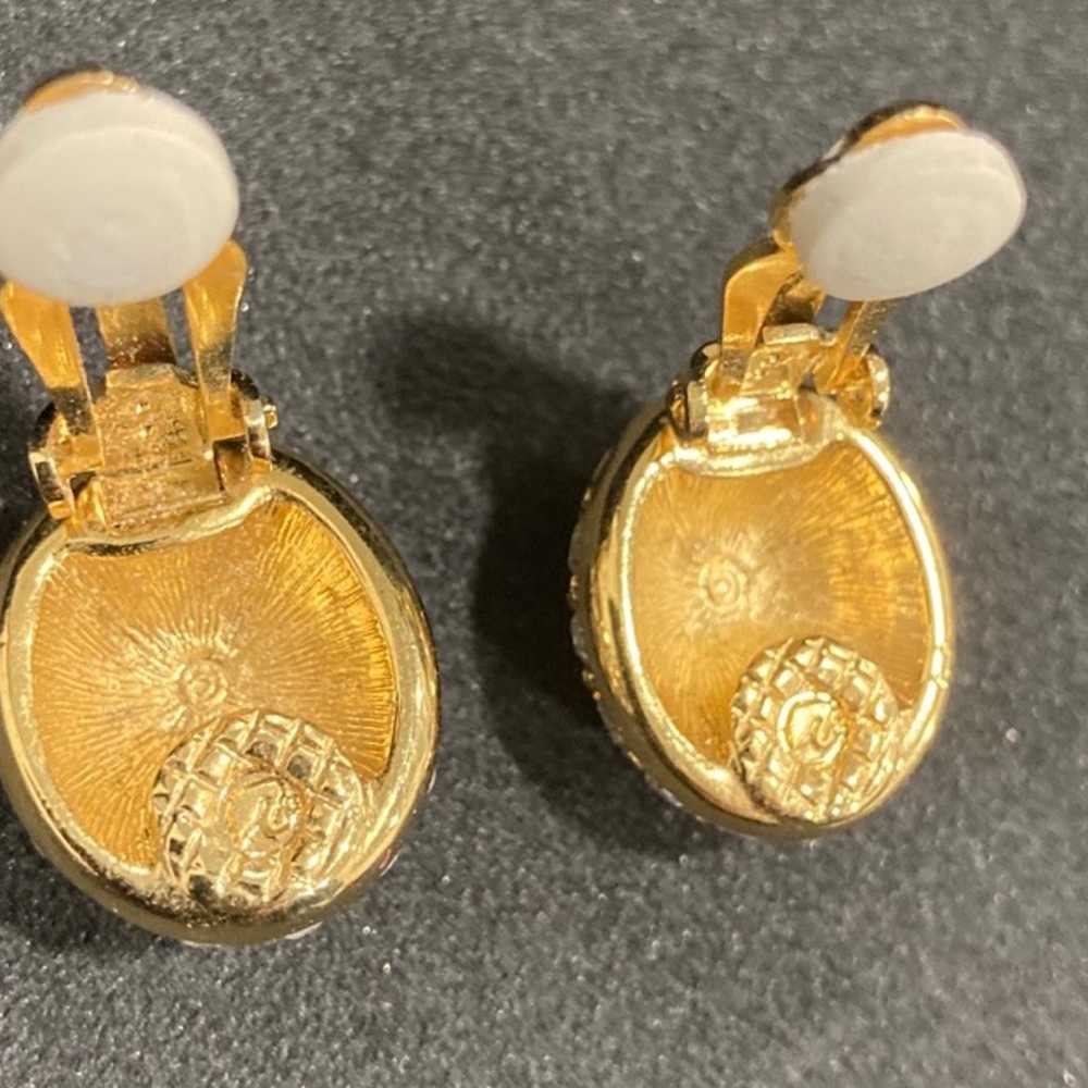 SWAROVSKI gold tone Crystal clip on earrings - image 6
