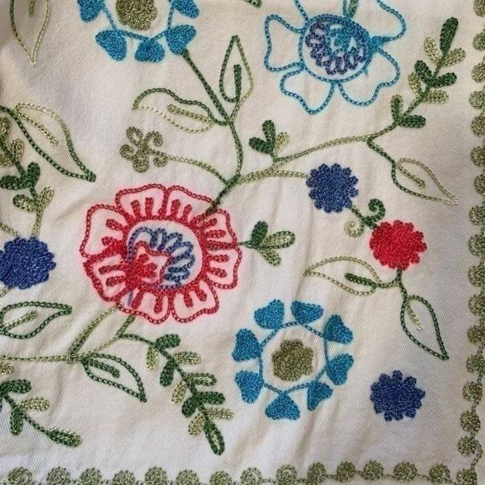 Vintage Tantrums Floral Embroidered Lightweight W… - image 9
