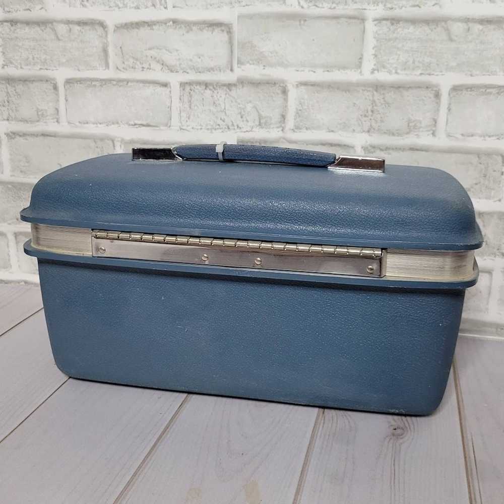 Vintage Samsonite Blue Train Case with Tray, Mirr… - image 10