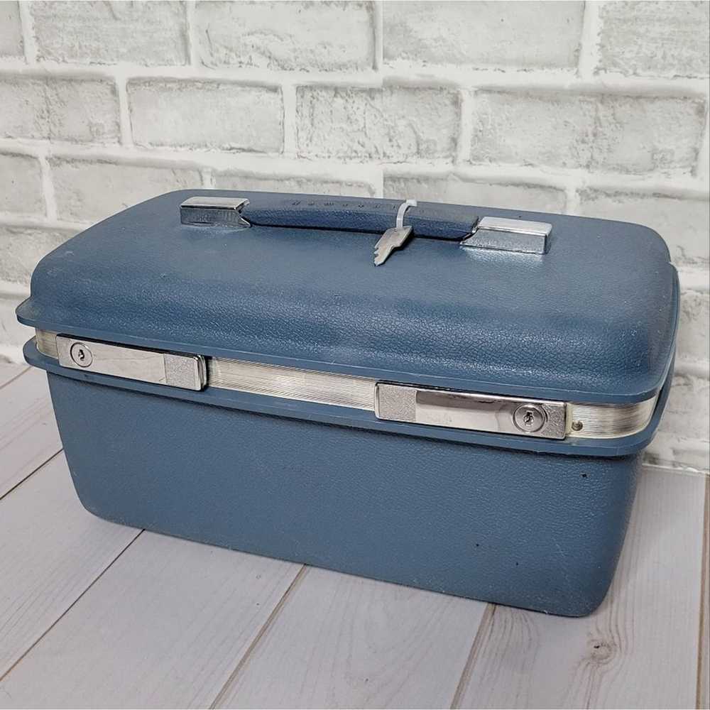 Vintage Samsonite Blue Train Case with Tray, Mirr… - image 8
