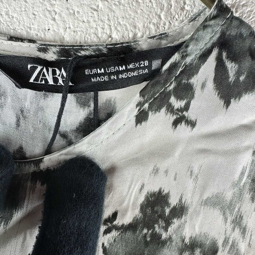 Zara Zara White Black Long Sleeve Silk-like Mini … - image 4