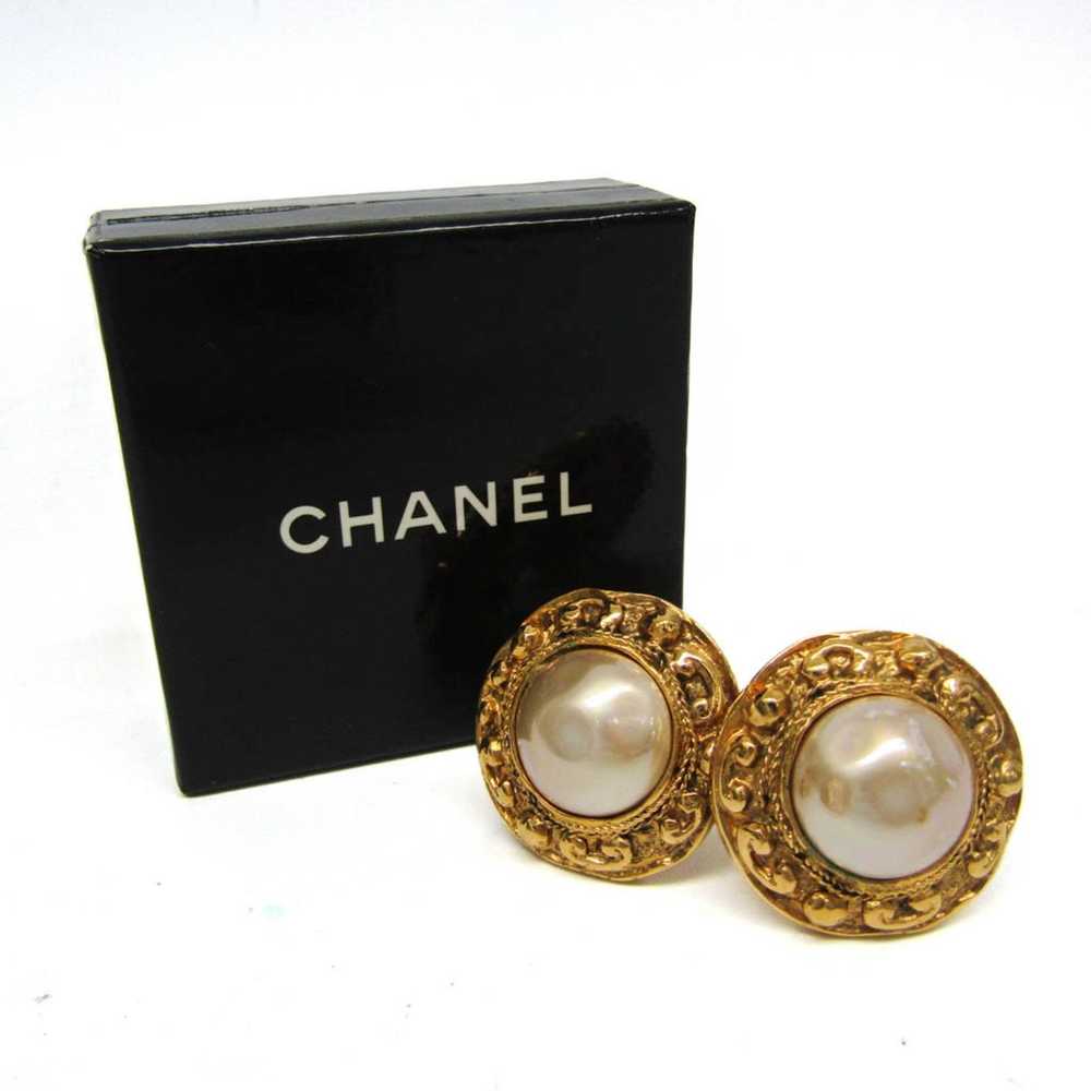 Chanel CHANEL Imitation Pearls Metal Clip Earring… - image 10