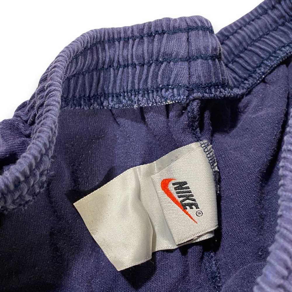 Nike × Streetwear × Vintage 90s Nike Shorts Purple - image 3