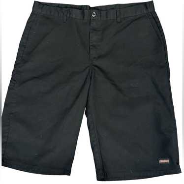 Dickies Dickies Black Bermuda Shorts in a Mens 40 - image 1