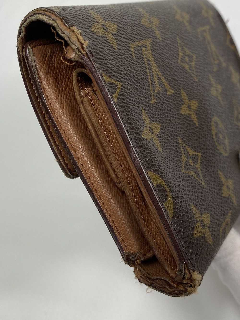 Louis Vuitton Monogram Trifold Wallet - image 11