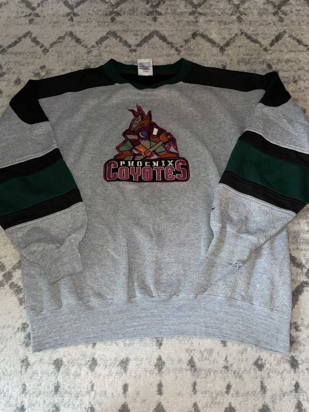 Vintage Vintage Phoenix Coyotes Sweatshirt - image 1