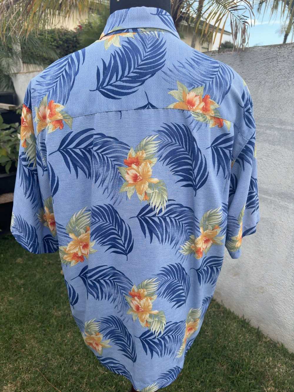 Tommy Bahama Tommy Bahama Blue Hawaiian Shirt Ful… - image 2