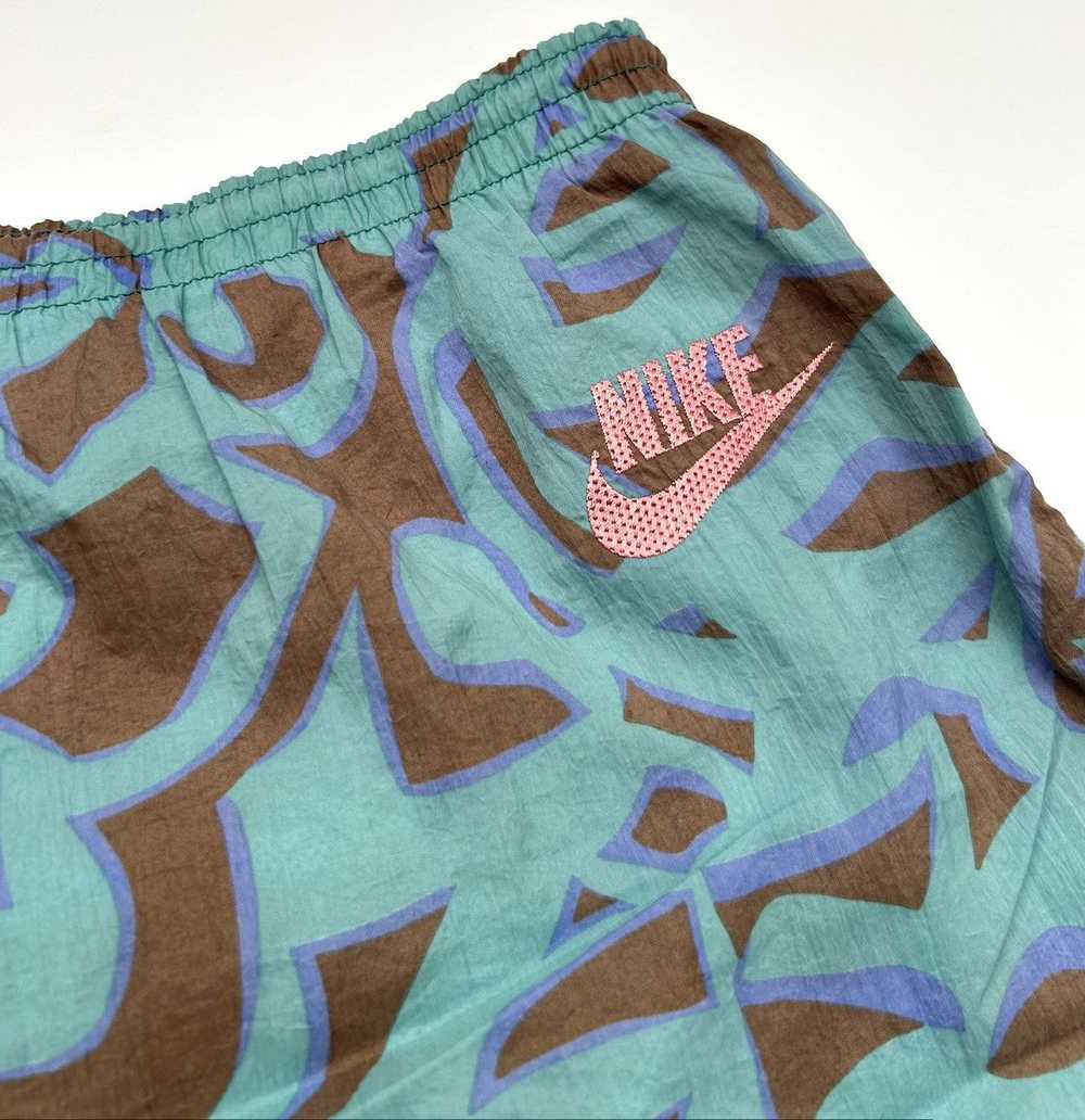 Nike × Vintage Vintage 90’s Nike Swim Shorts Abst… - image 4