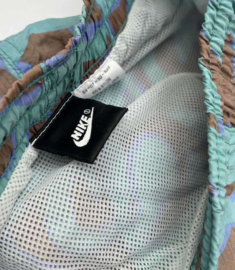Nike × Vintage Vintage 90’s Nike Swim Shorts Abst… - image 6