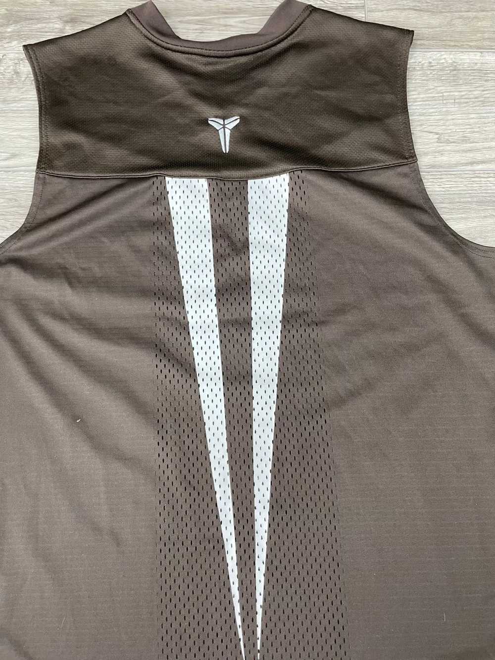 Kobe Mentality × Nike Kobe Brown Nike Sleeves Siz… - image 5