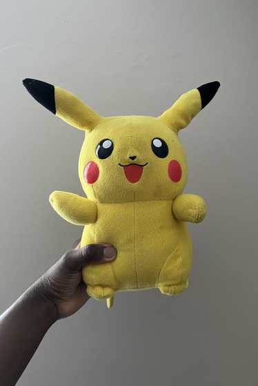 Pokemon × Rare × Vintage Pikachu Plush Toy