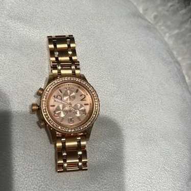 Nixon 38 20 refined - Gem