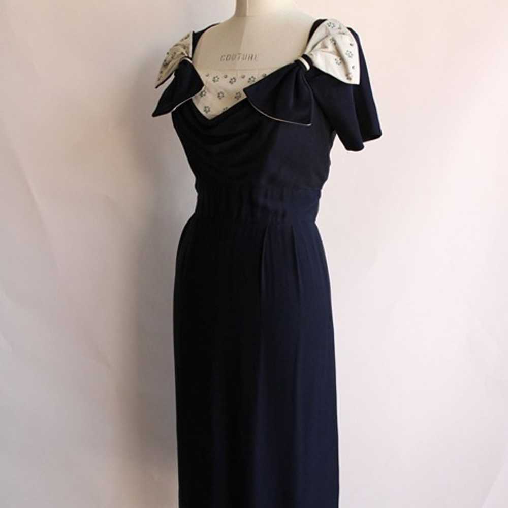 Vintage 1950s Dress / Navy Blue Rayon Dress With … - image 9