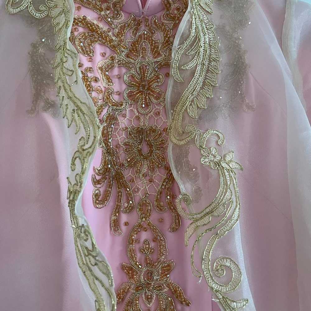 Pink and gold bride wedding ao dai - image 5